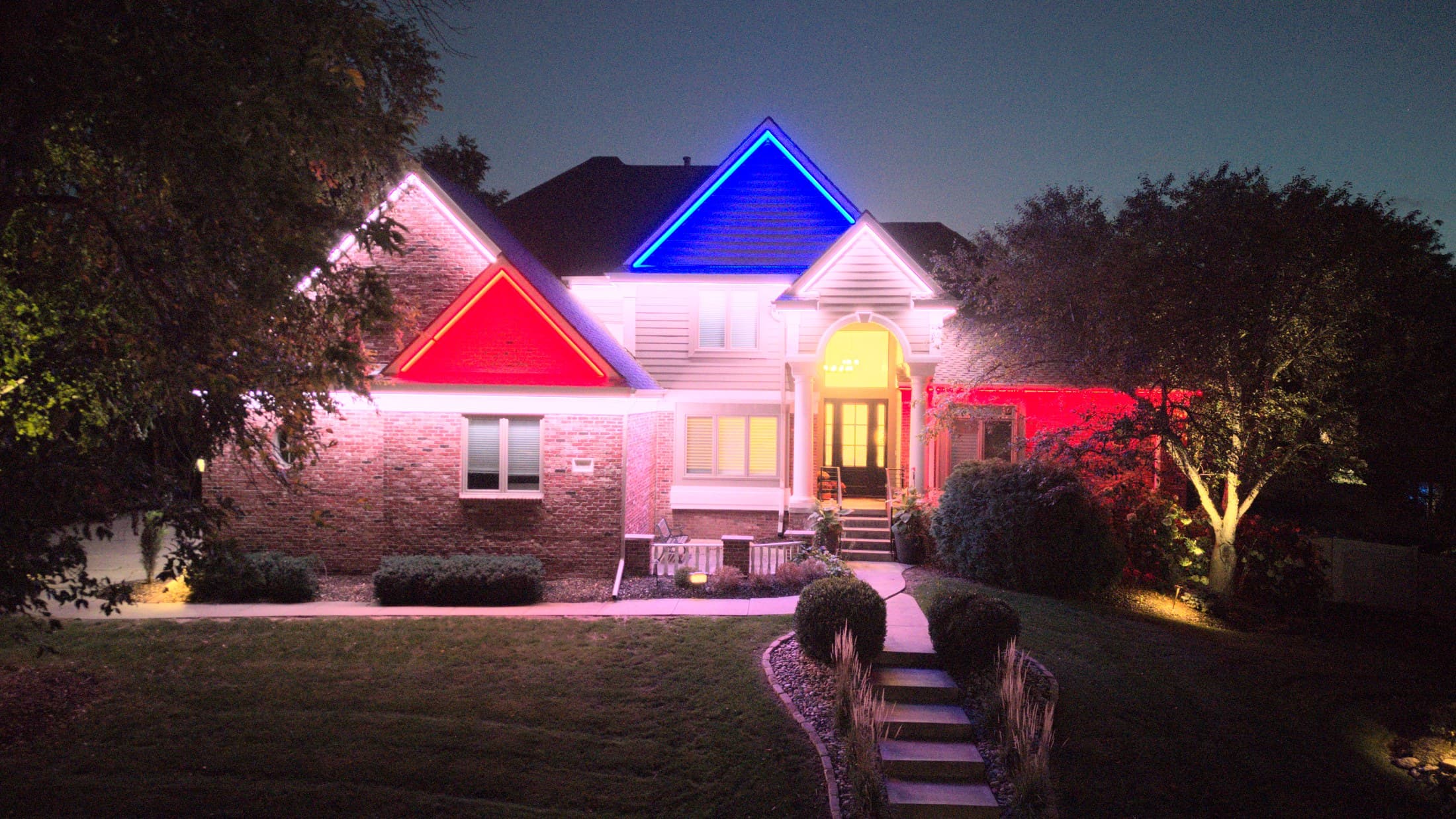 An Omaha home in red, white and blue for the Fourth of July